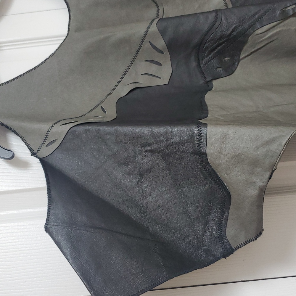 One Teaspoon Leather Top - Picture 4 of 17